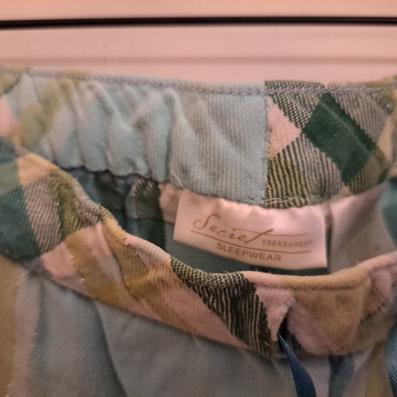 Secret Treasures GUC Plaid pajama in Blue, Green, and Pink,with some sparkle - Picture 7 of 8